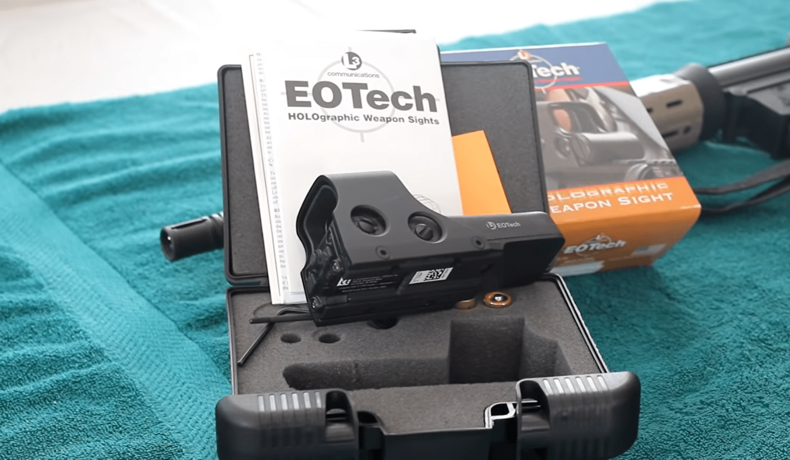 EOTech 552 Review Elevate Your Shooting Precision
