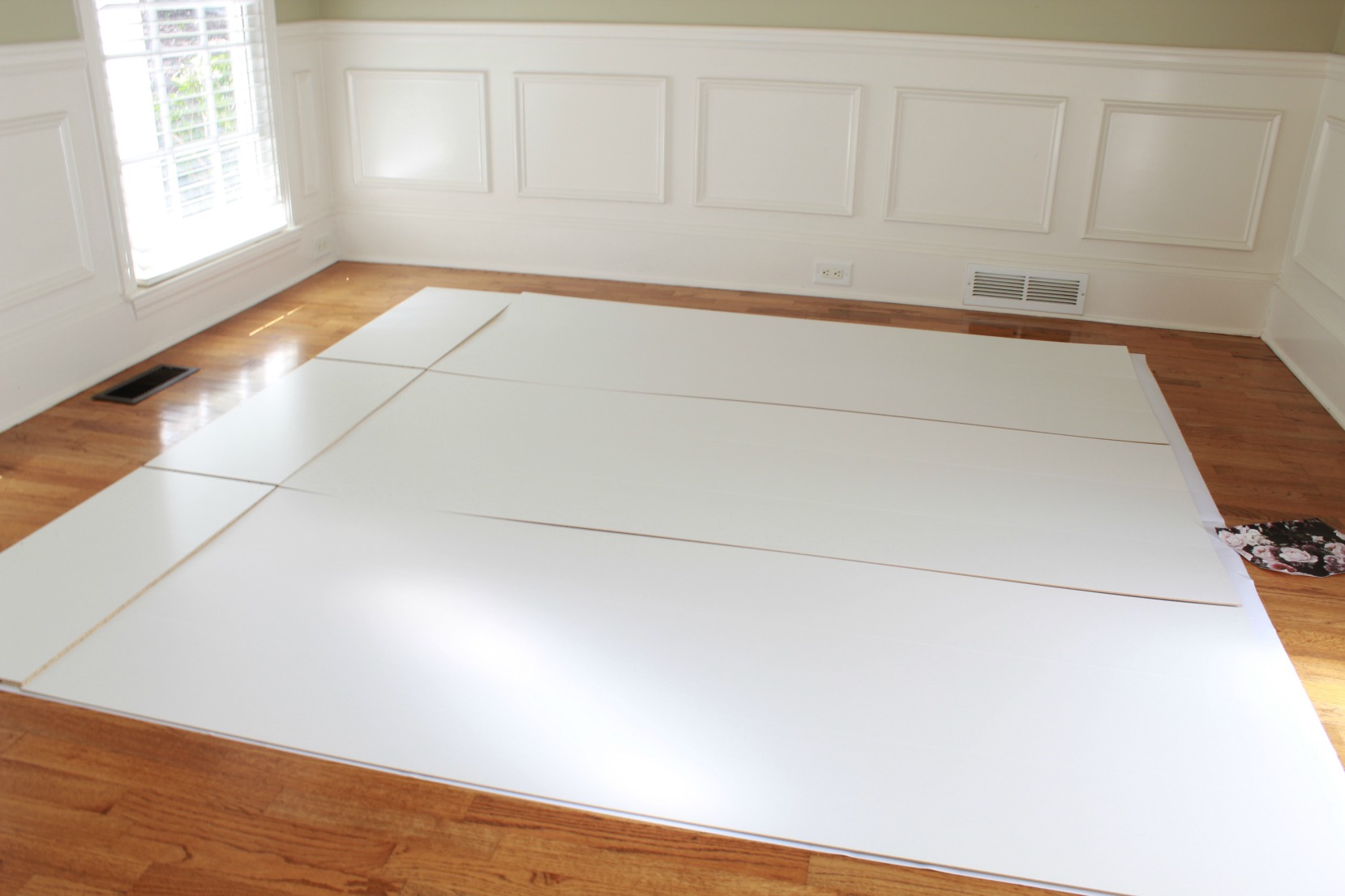 Removable Wallpaper Tutorial Top Shelf DIY