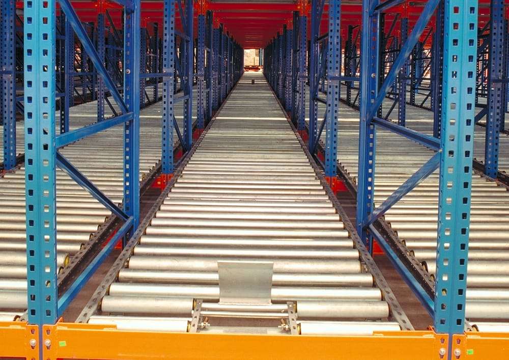 Gravity Flow Racking System Roller Racking System in UAE