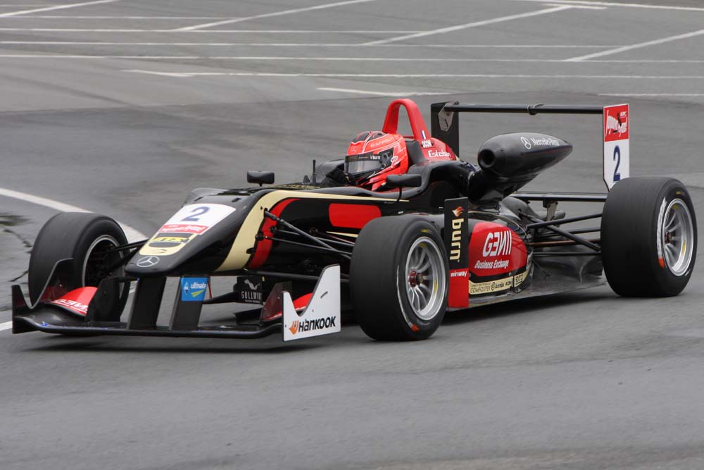 Esteban Ocon dominiert in der F3-Europameisterschaft © Rudolf Beranek
