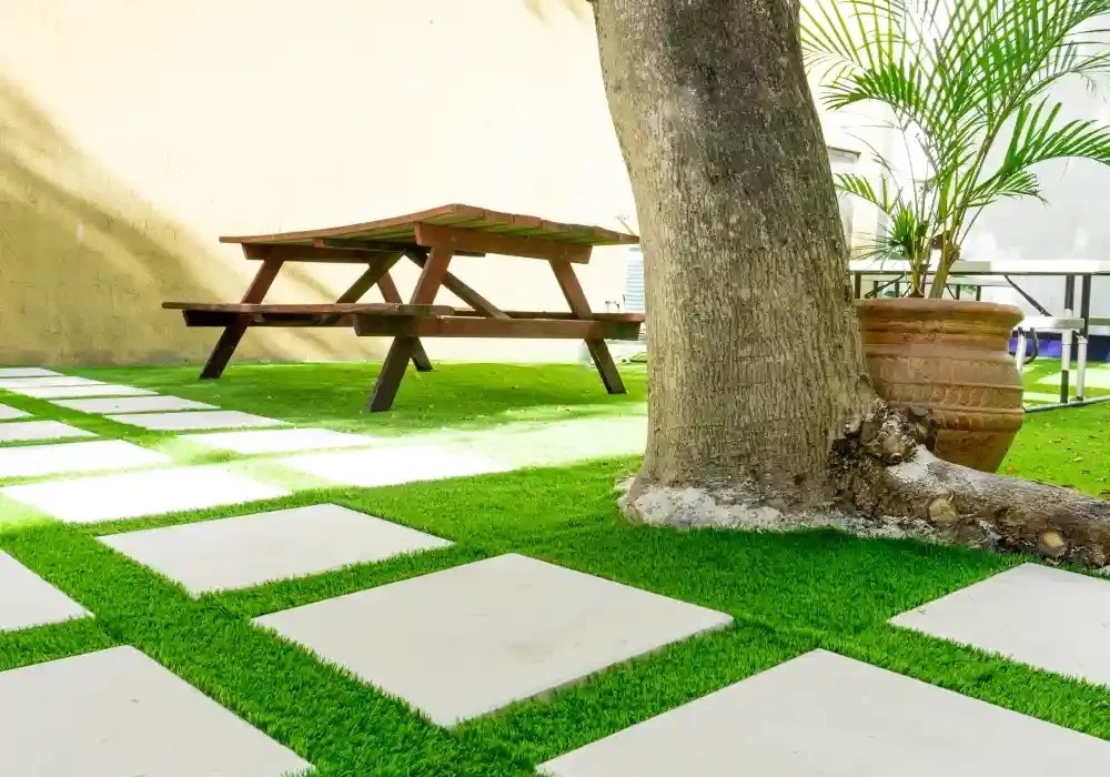 Artificial Grass in Miami & Orlando Golf Greens, Pets Top Turf