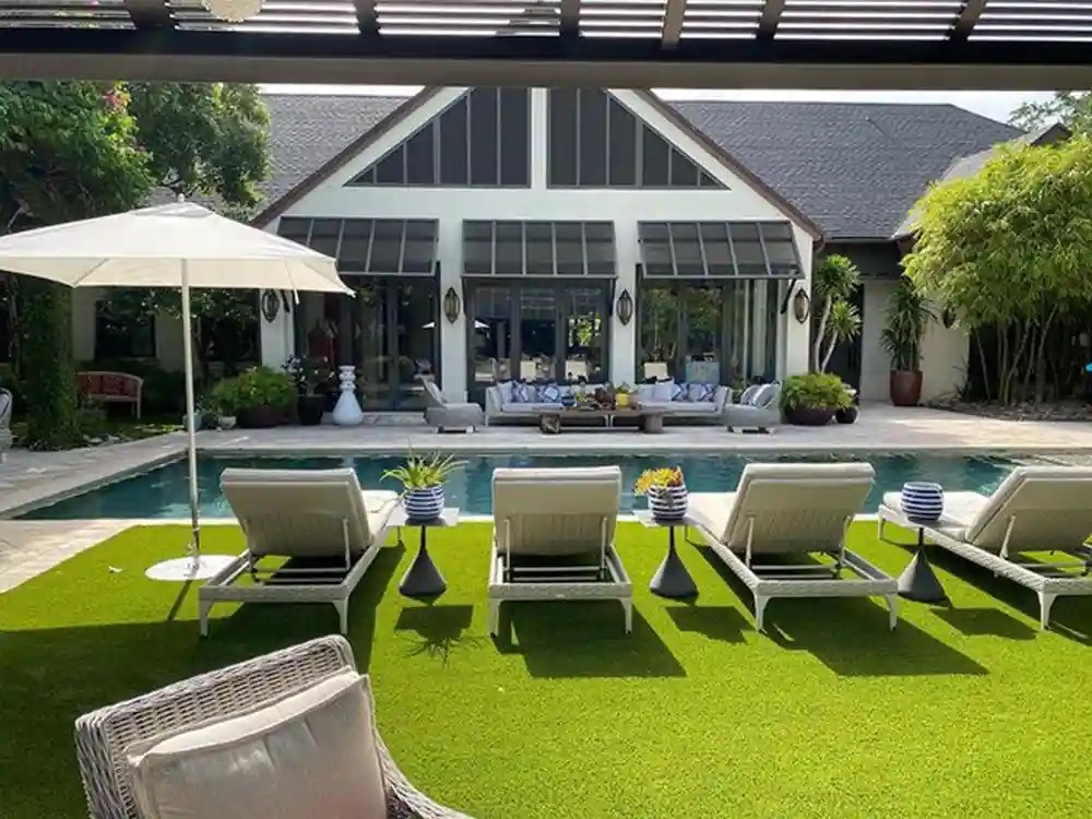 Commercial Artificial Grass Miami, Orlando, Tampa & Ft. Myers Top Turf LLC