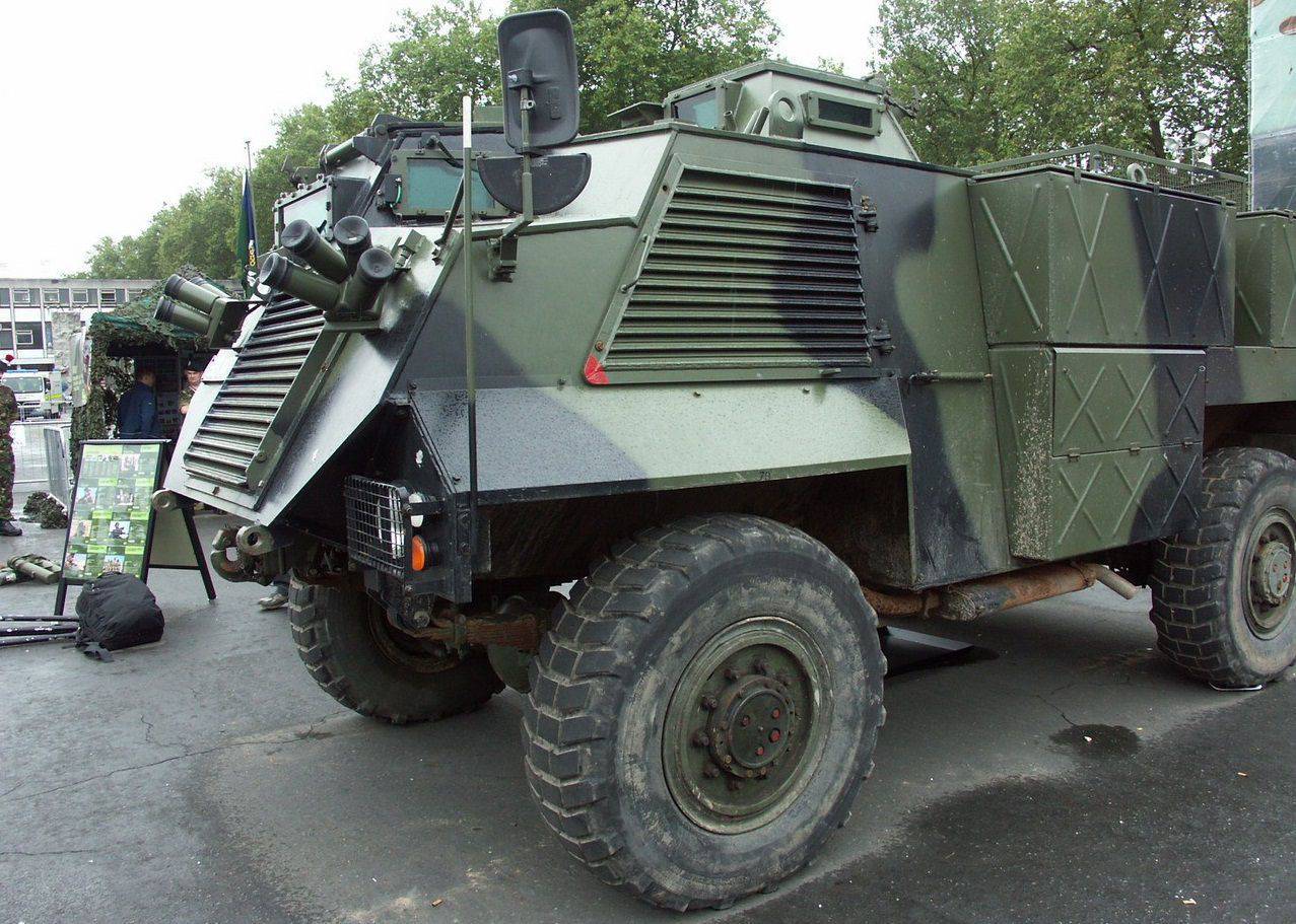 British Saxon armored vehicles arrived in Ukraine