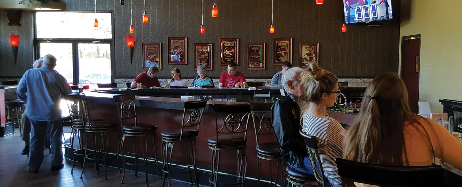 Restaurant Shawano Supper Club Dixon's Torchlite