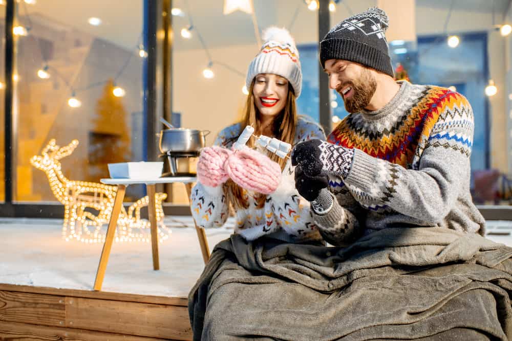 5 Solutions for Keeping Your Patio Warm In Winter