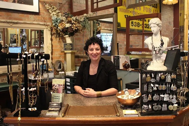 The Best Jewelry Shops in Toronto [Top 9]