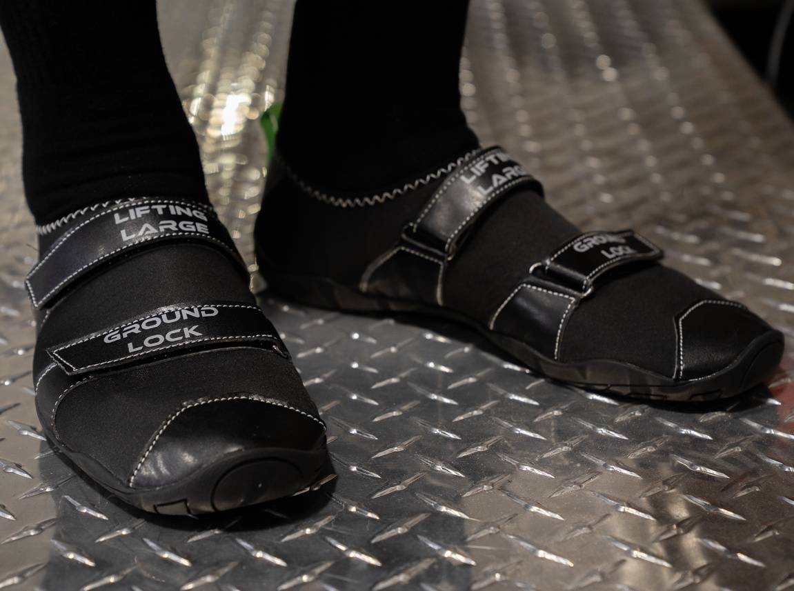 Barefoot Deadlift Everything You Need To Know