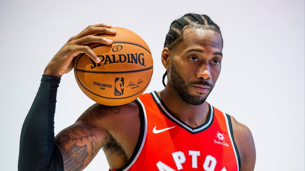 A First Look at the Raptors’ New Superstar Kawhi Leonard 106.5 ELMNT FM Toronto
