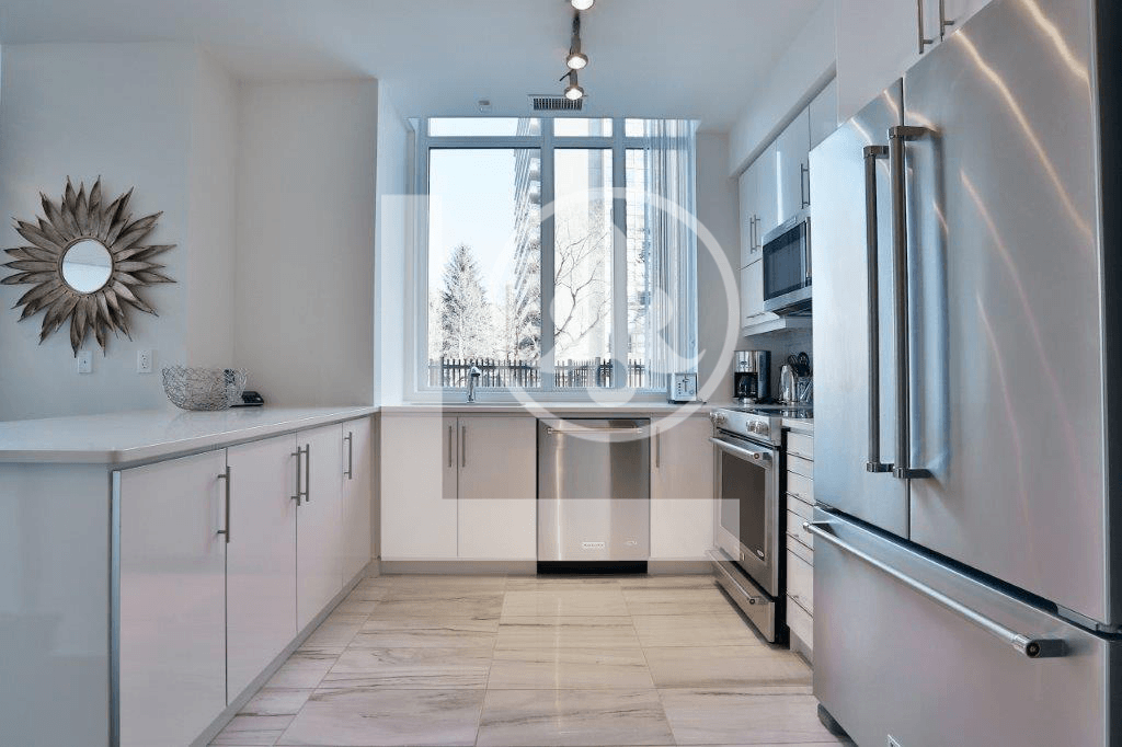 Charisma Townhouse Short Term Rentals in Toronto 8669491848