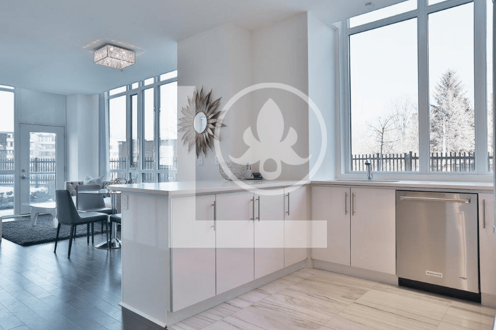 Charisma Townhouse Short Term Rentals in Toronto 8669491848