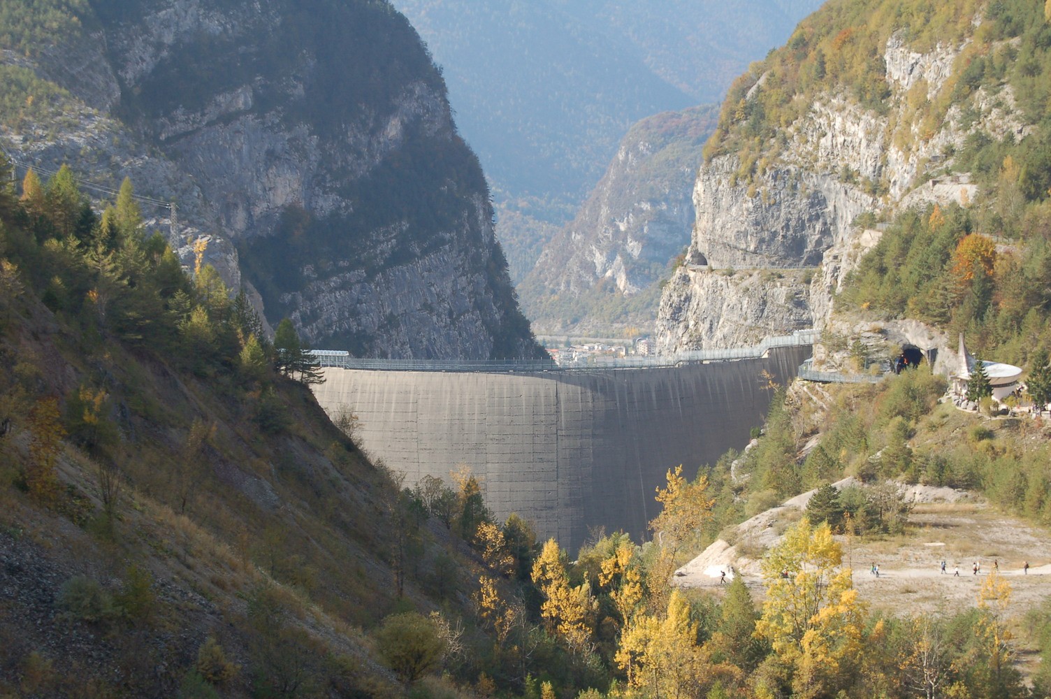 Italy Dam Disaster 1960s Images All Disaster