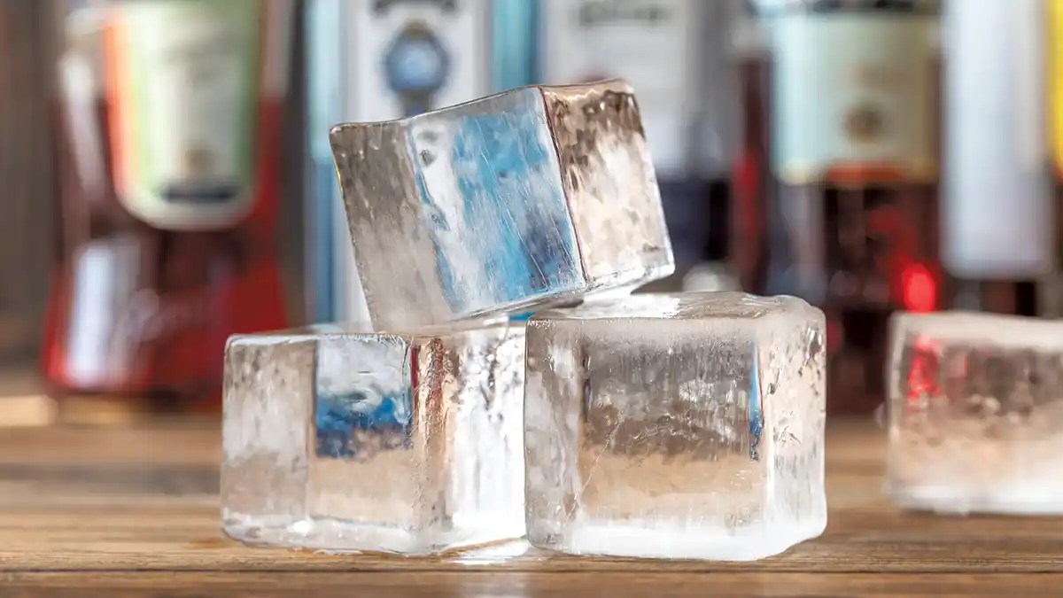 Cubed Ice vs. Soft Ice Which is Right for Your Business?