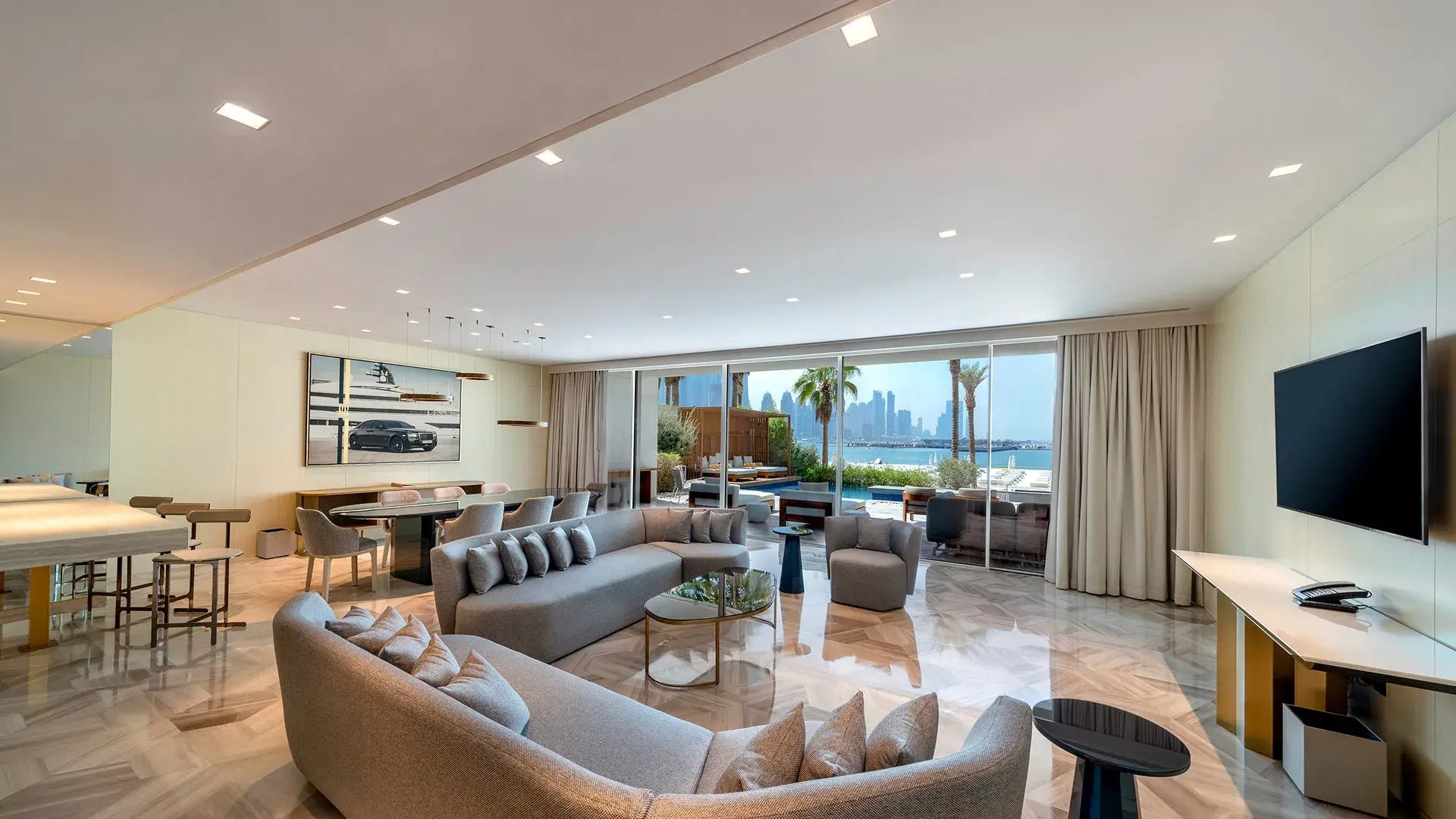 Five Palm Jumeirah Luxury Residences With Californian Flair