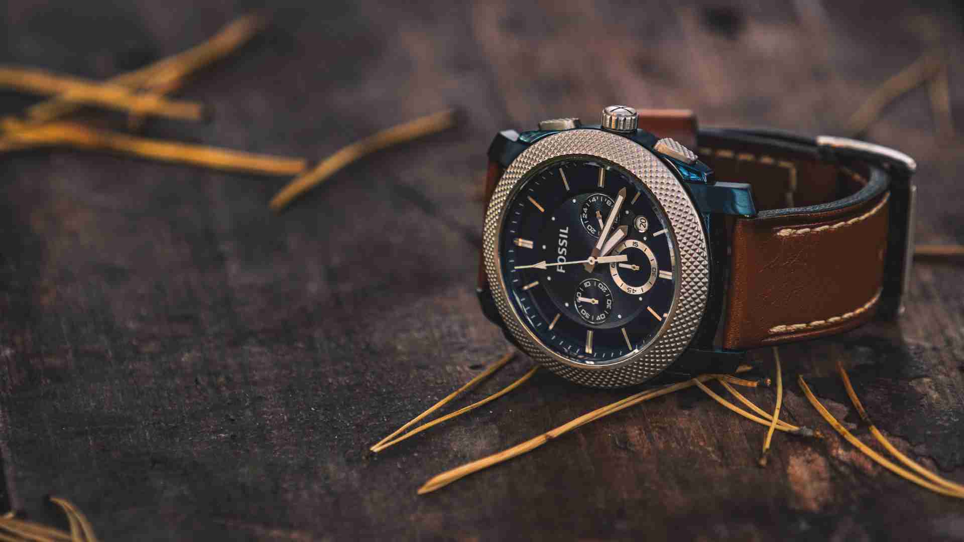 Best Survival Watches 2021 Reviews & Buyer’s Guide