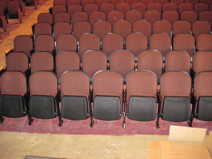 EndowAChair Totem Pole Playhouse