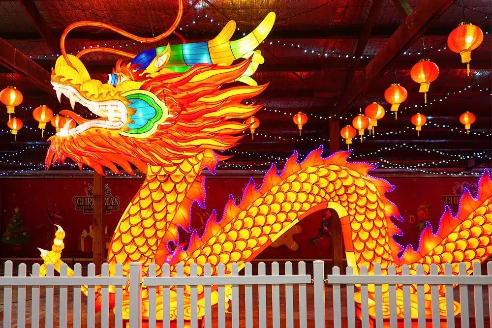 Christmas Lights Geelong Adventure Park • Review TOT HOT OR NOT