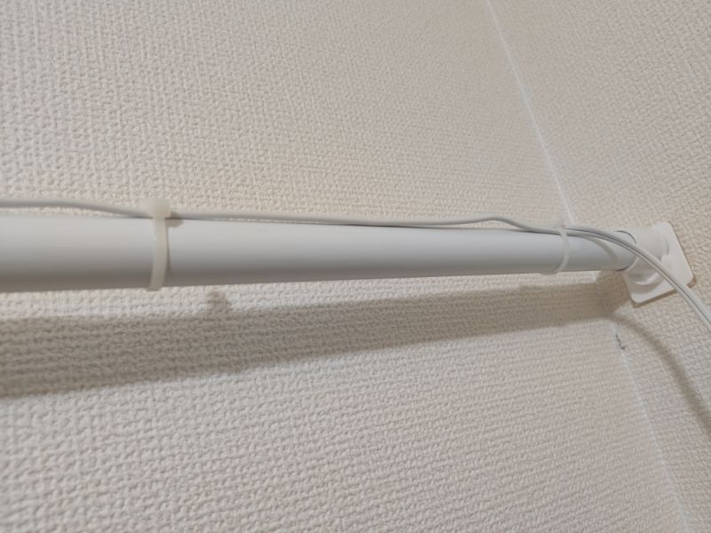 Diy 賃貸住宅で穴を開けずにつっぱり棒で脱衣所に壁掛け風扇風機を取り付ける方法 とっつぁんぼうやのブログ Diy 賃貸住宅で穴を開けずにつっぱり棒で脱衣所に壁掛け風扇風機を取り付ける方法 とっつぁんぼうやのブログ