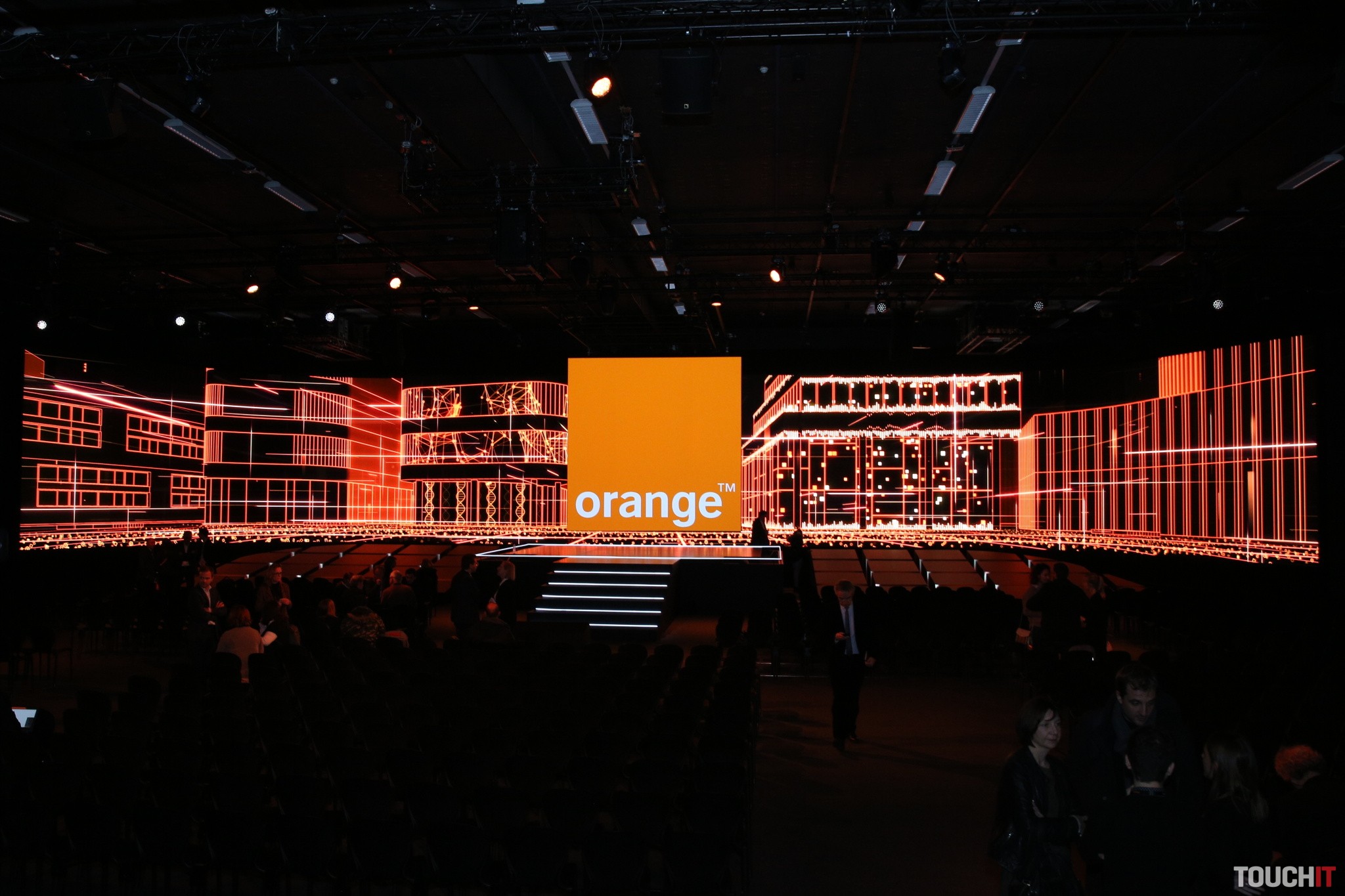 Orange mal plošný výpadok pevného (DOPLNENÉ) TOUCHIT