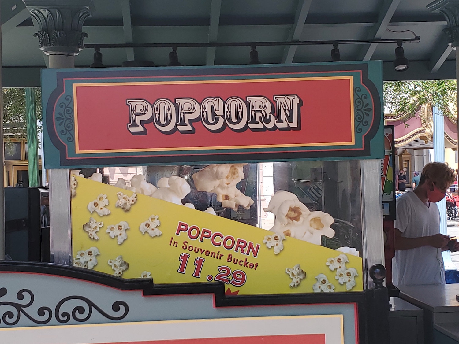 Getting to Know the Refillable Popcorn Bucket at Universal Orlando Blog