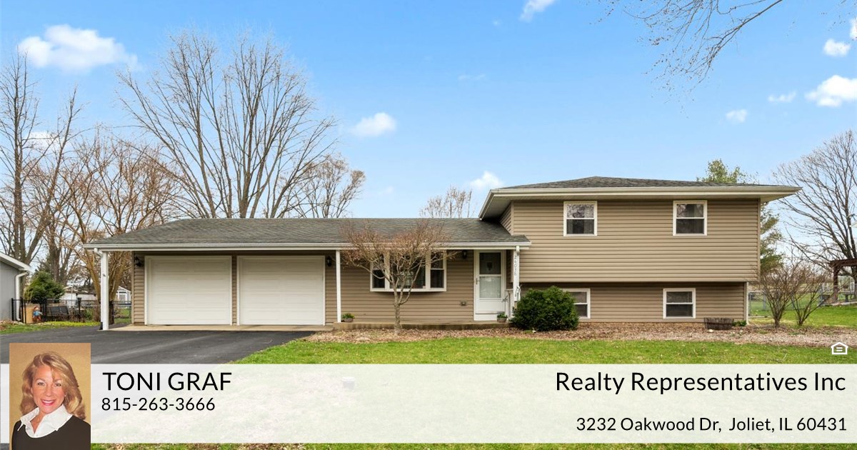 24038 S Green Heron Dr, Channahon, IL 60410