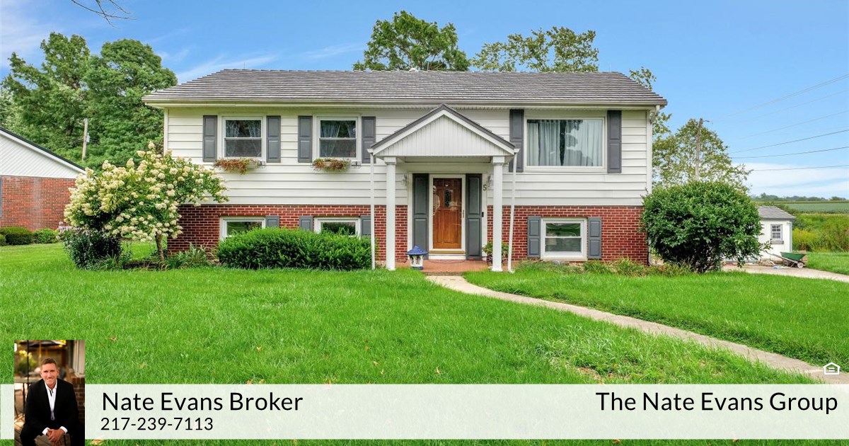 5 Lakeview Dr, Catlin, IL 61817