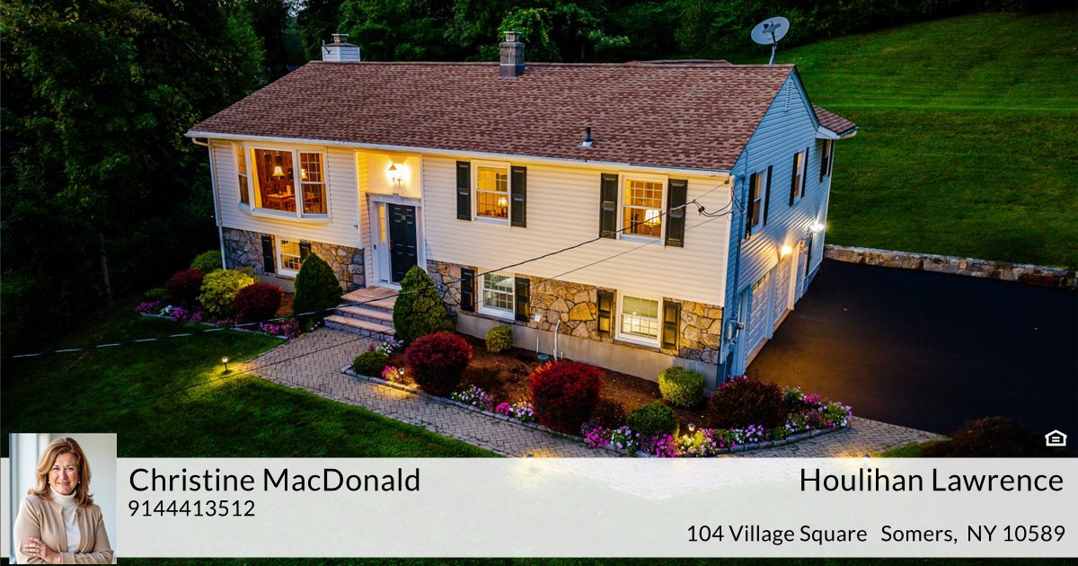 10 North Ct, Mahopac, NY 10541