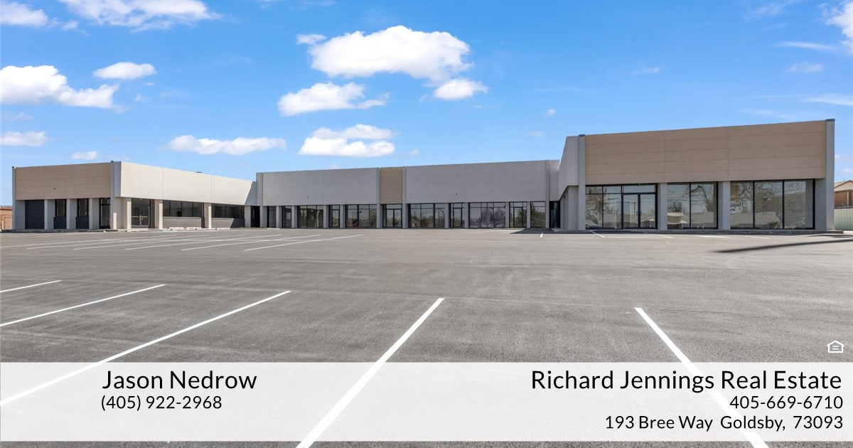 306 N Telephone Rd, Moore, OK 73160