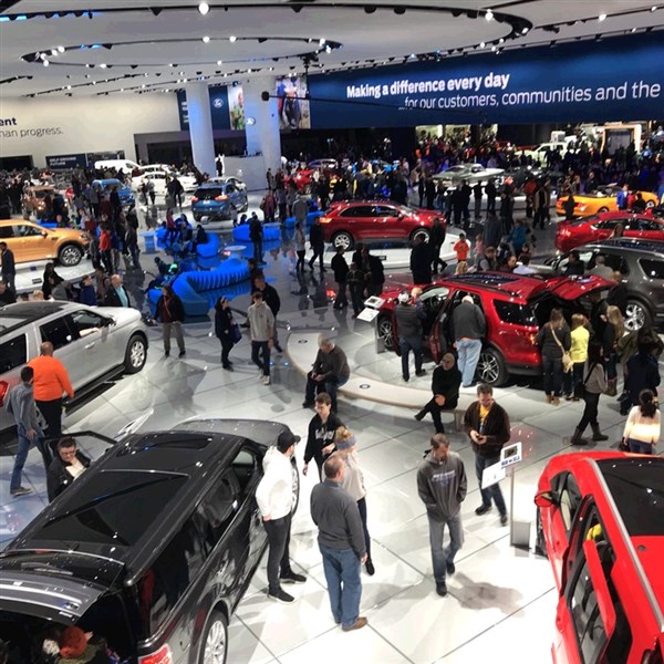 Detroit Auto Show Van Galder Tour & Travel January 2124