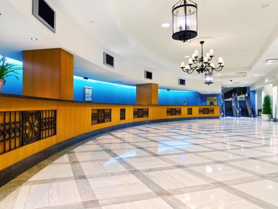 Hilton New Orleans Riverside TGW Travel Group