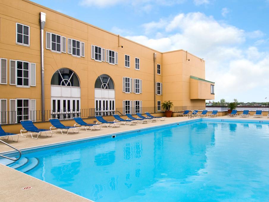Hilton New Orleans Riverside TGW Travel Group