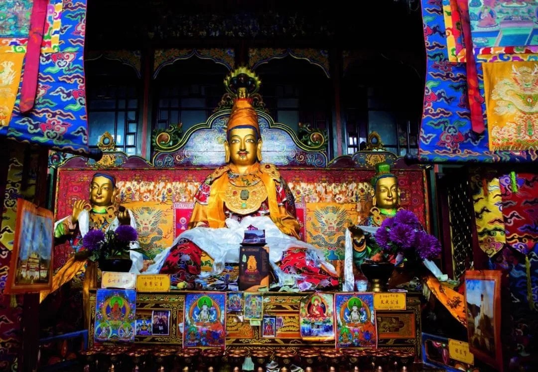 Evolution of Buddhism in Tibet from Bon Religion to Tantrism