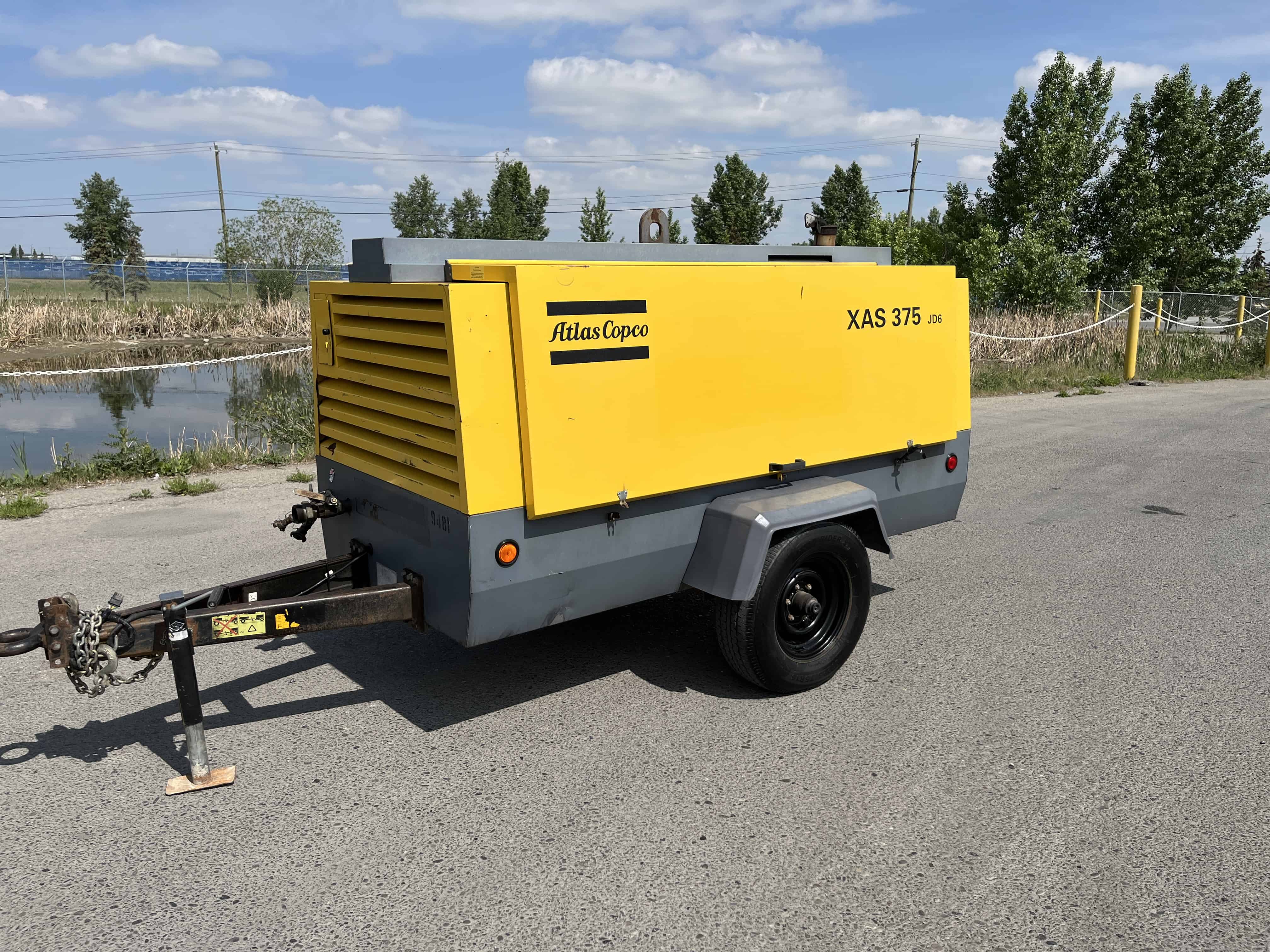 375 CFM Atlas Copco Compressor For Sale XAS 375 JD6 Portable Diesel