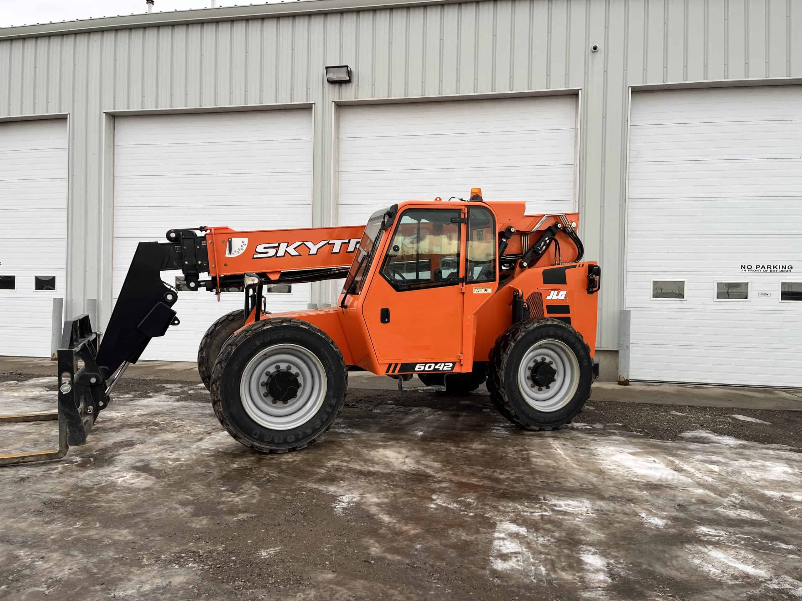 Skytrak 6042 For Sale JLG 6000lb Used Reach Forklift Telehandler