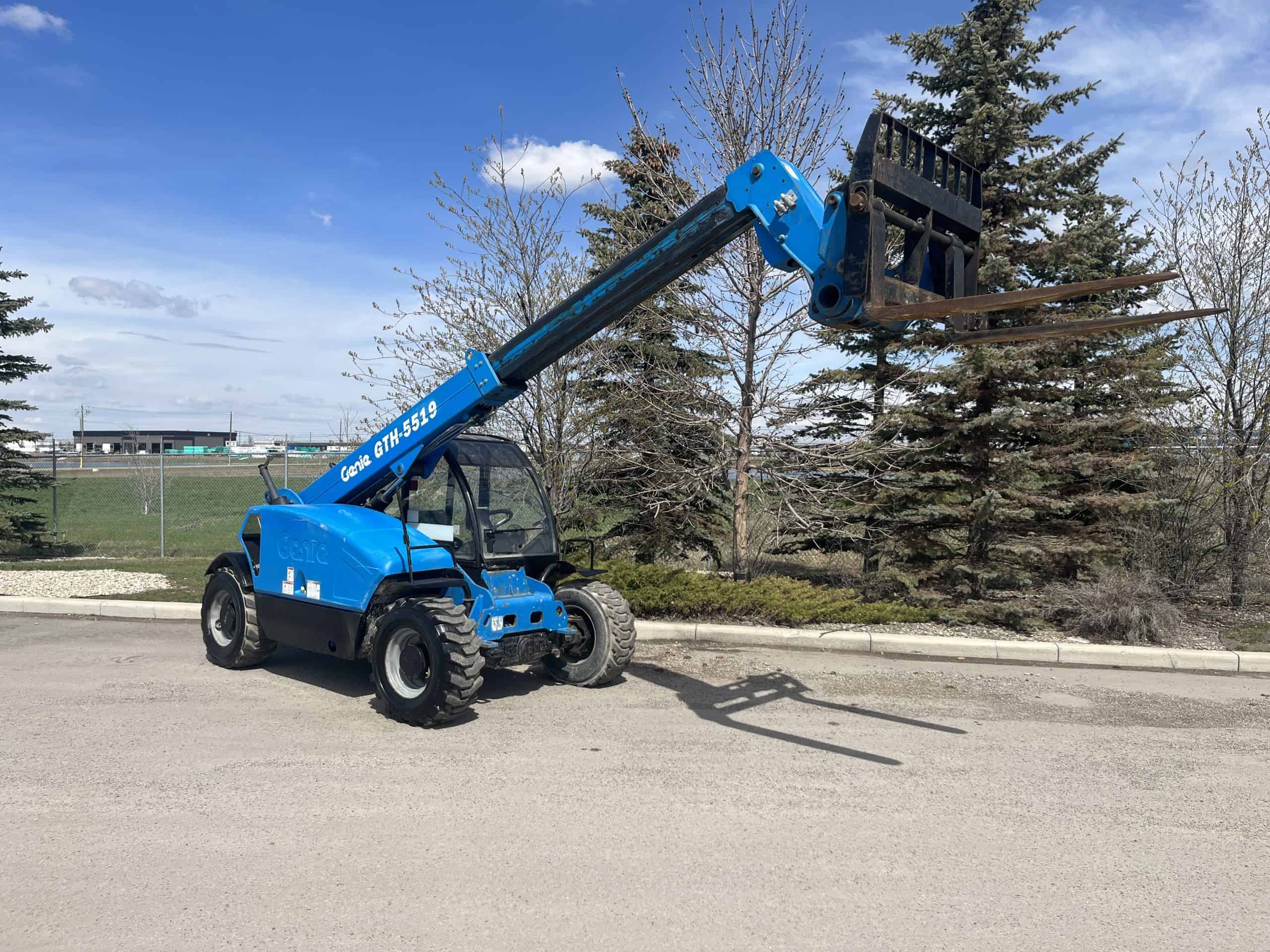 Genie 5519 For Sale 5500lb Used 2015 Reach Forklift Telehandler