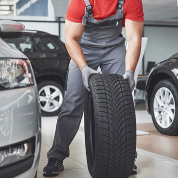 Common Engine Oil Problems and Solutions Towbar Fitting Leicester