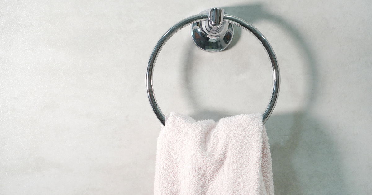 How To Hang Bath Towels Decoratively Towels Edition