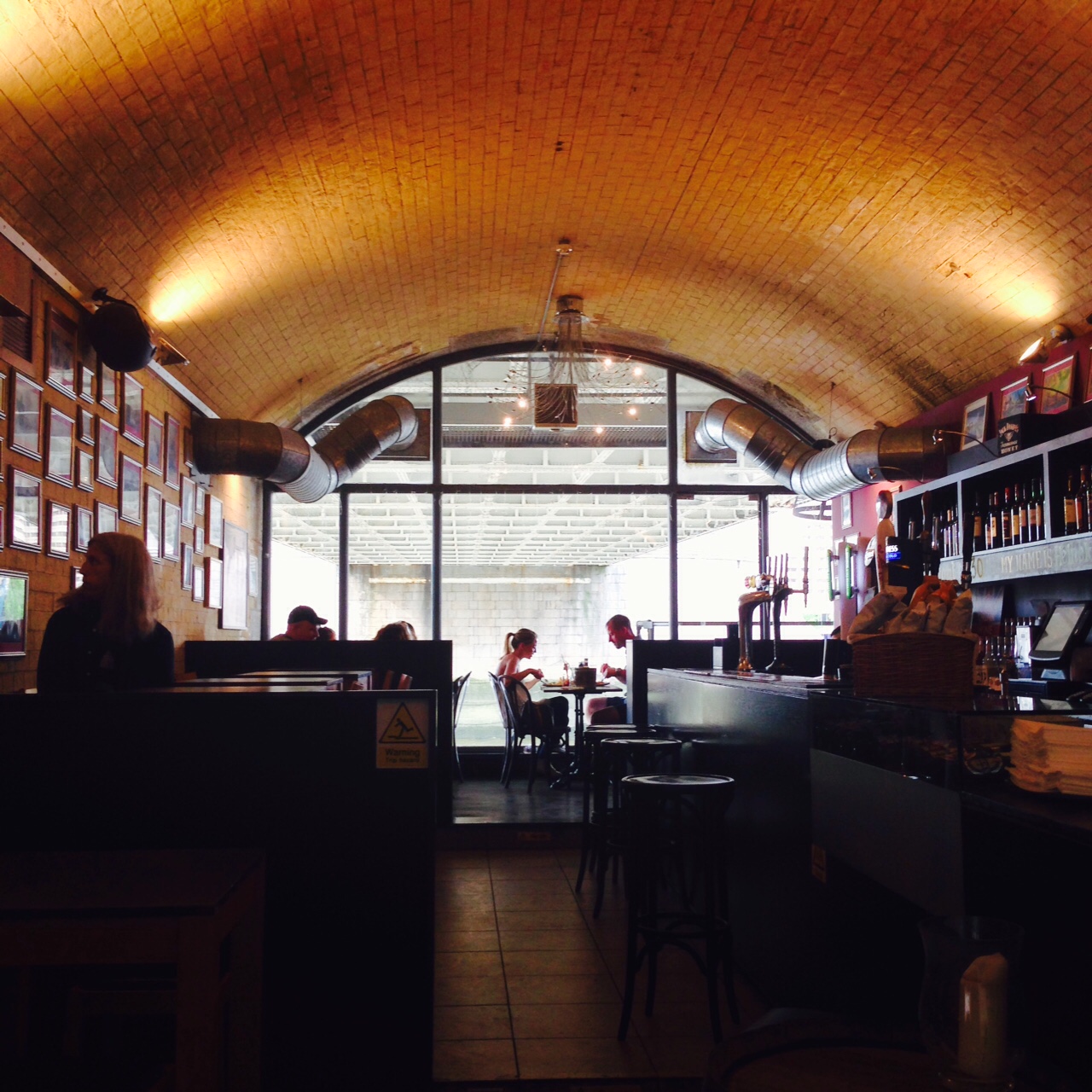 A Gem of a Bar. Located in Tower Bridge south of the river