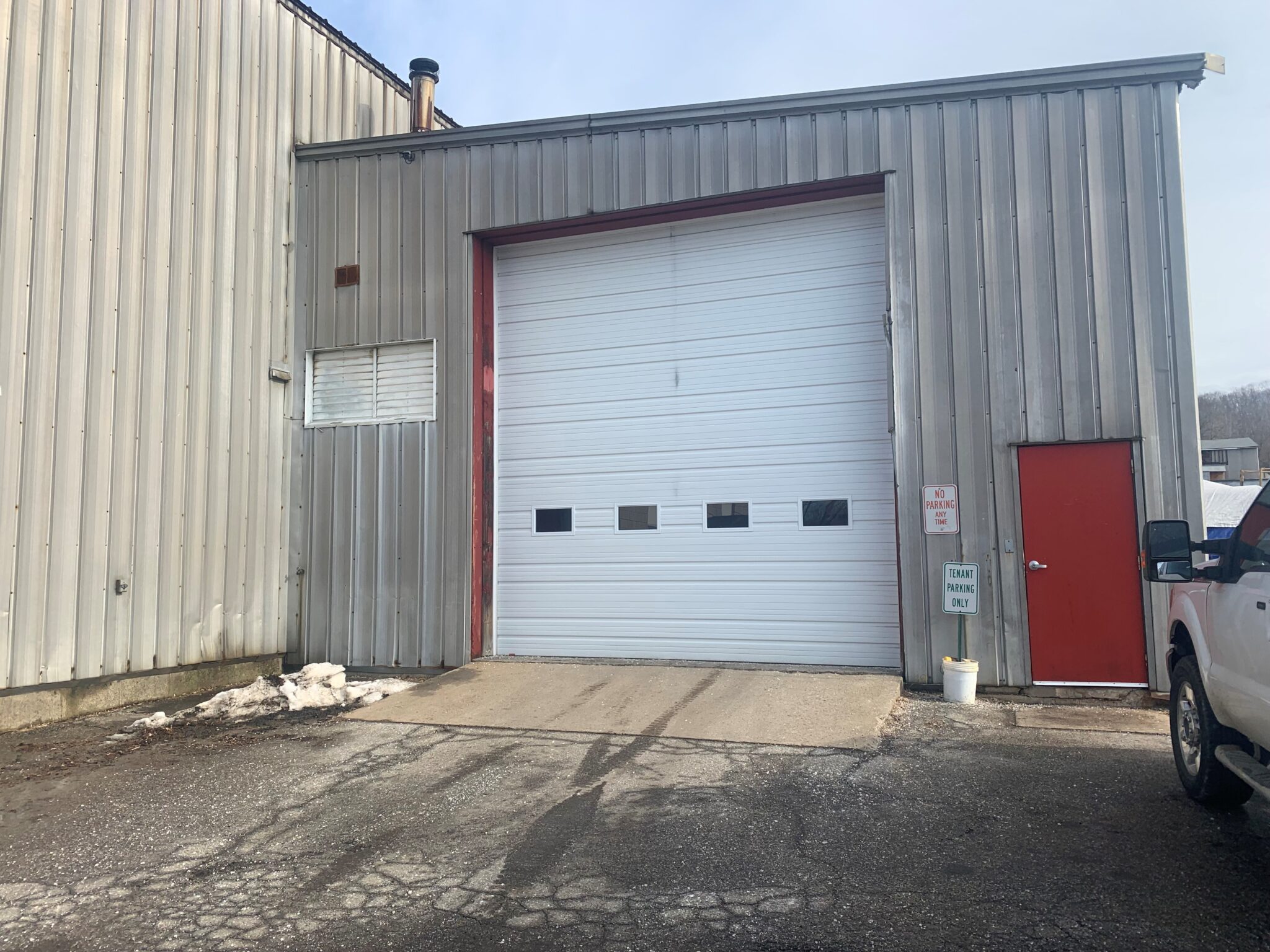 32 Henry Street, Bethel, CT Tower Realty Corporation