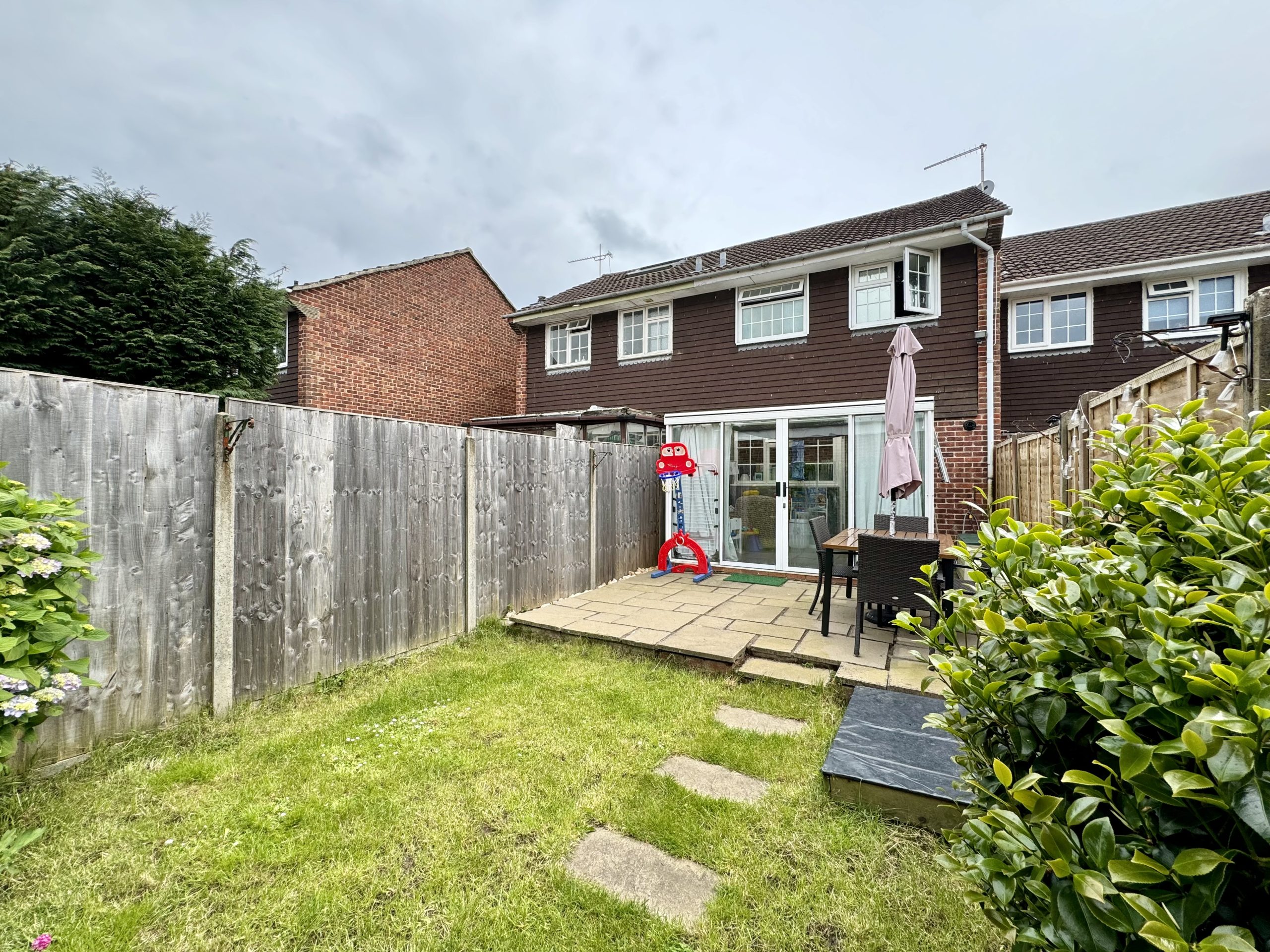 Rowan Way, Yeovil, Somerset, BA20 Towers Wills Estate Agents Yeovil