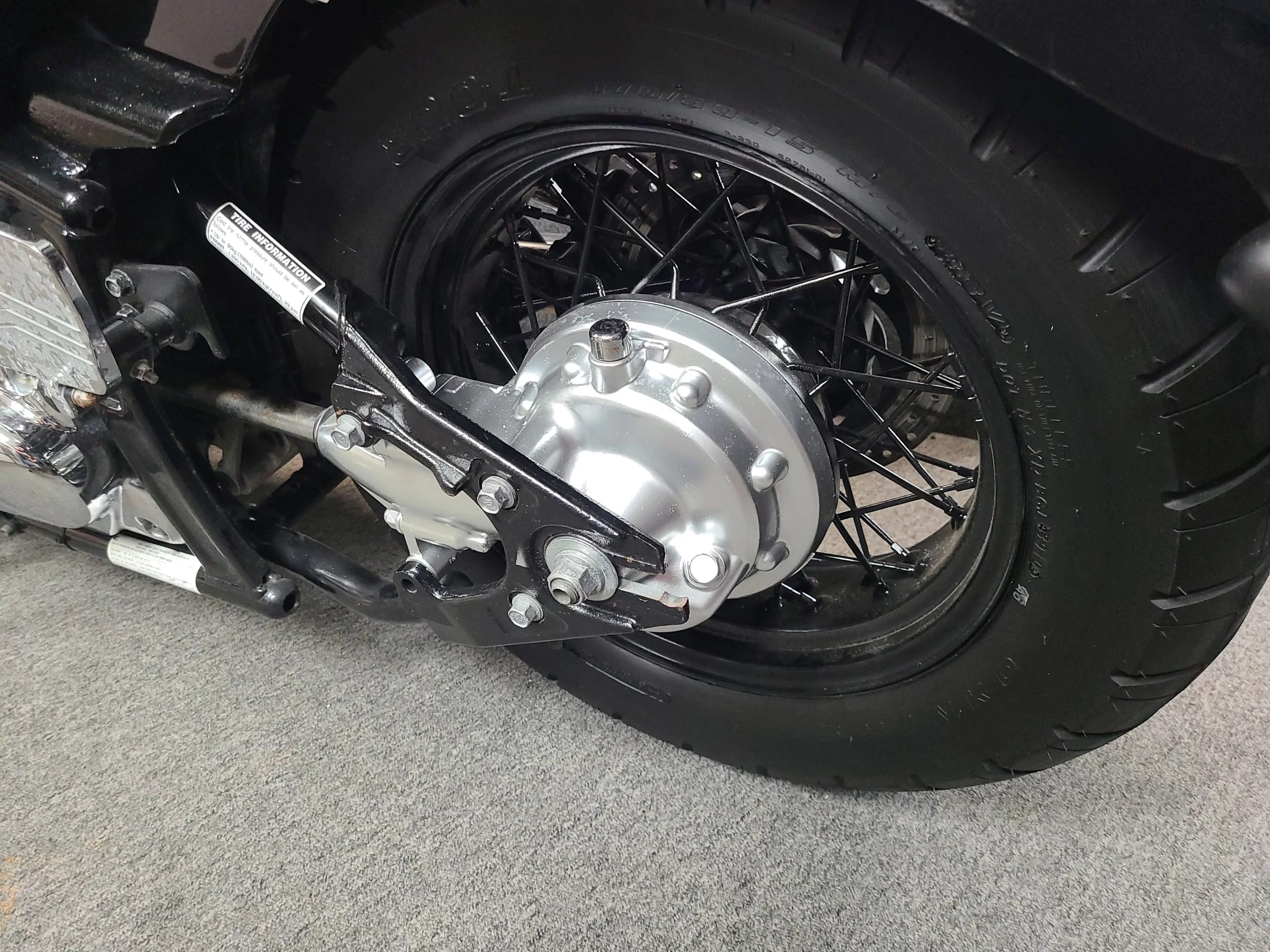 Best Chrome Spray Paint for Rims and A Beautiful Finish Towing Less