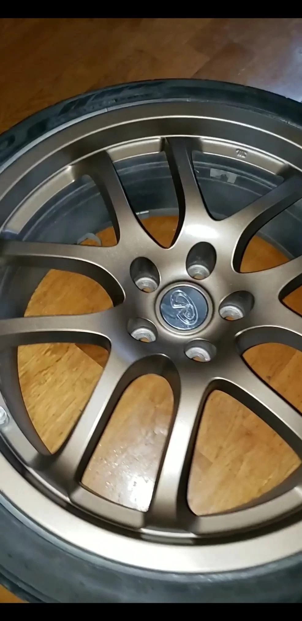 Best Chrome Spray Paint for Rims and A Beautiful Finish Towing Less