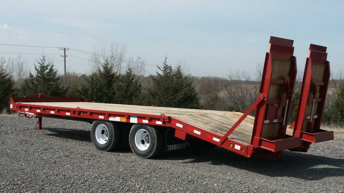 Hydraulic Ramps Towmaster Trailers