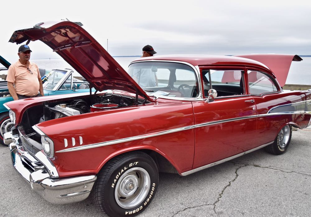 Classic Cars Gather in Oriental for 3rd Year