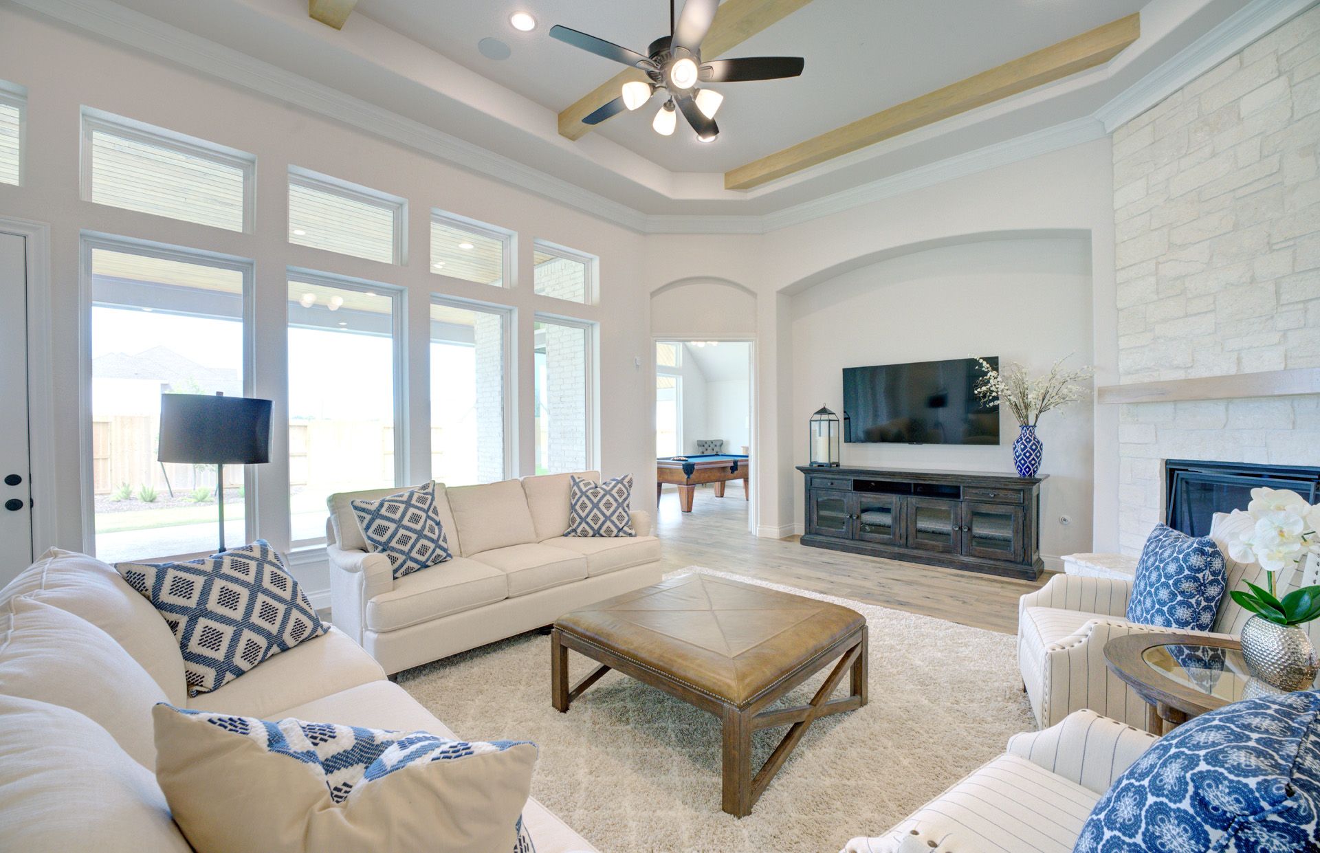 Ravenna Homes Towne Lake Texas