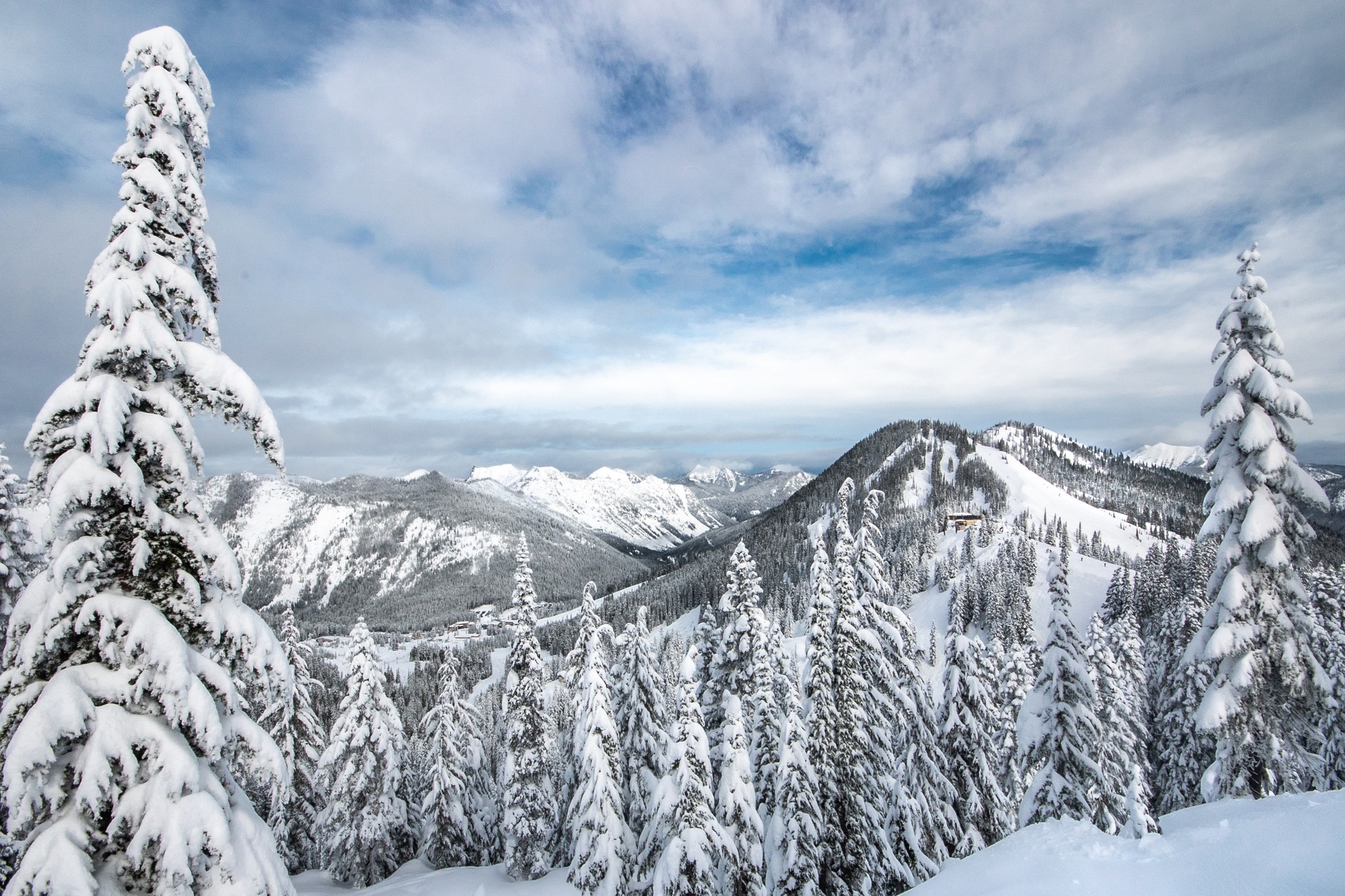 Stevens Pass customers offered discount if they renew for next season