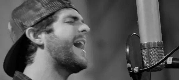 Watch Thomas Rhett Do Bruno Mars Justice Covering ‘Uptown Funk’ + ‘If I