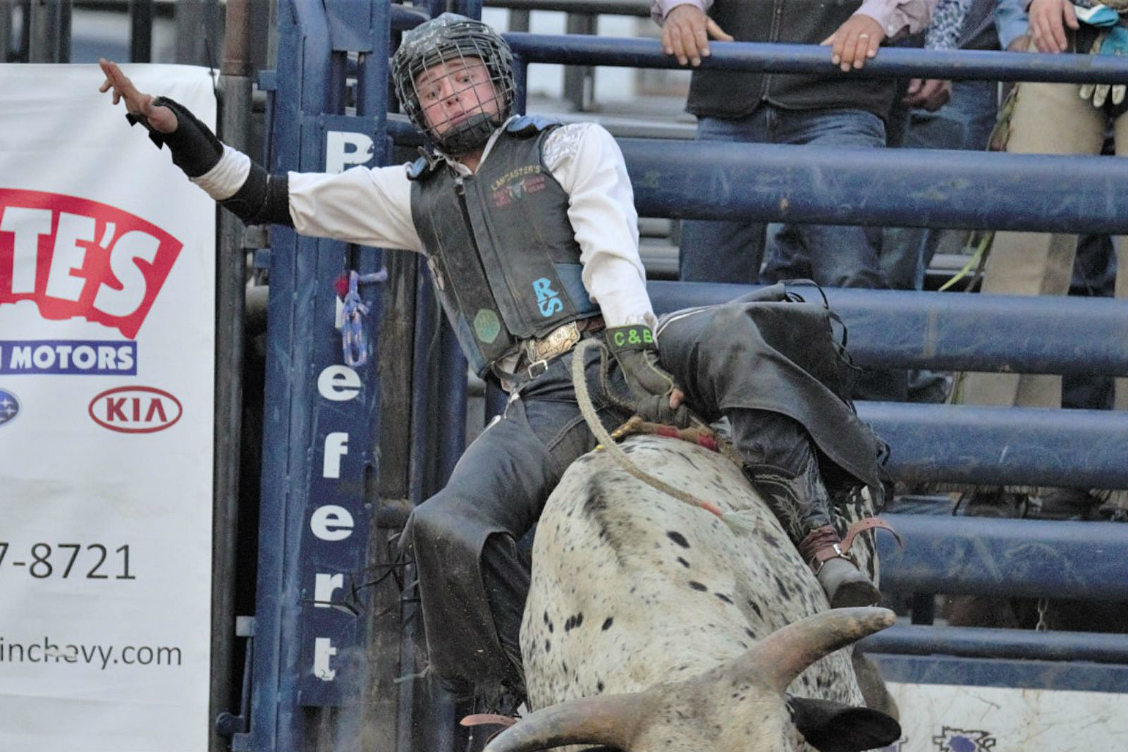 Rodeo Season Rolls Along in Riverton