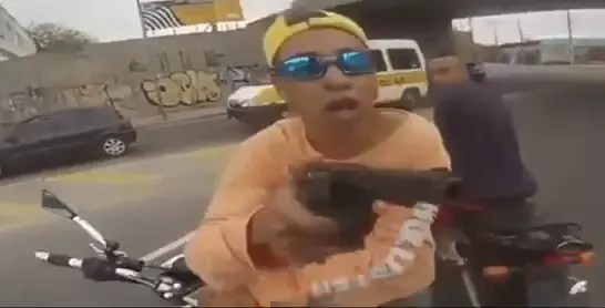 Thief Gets Shot Trying To Steal Motorcycle in Brazil