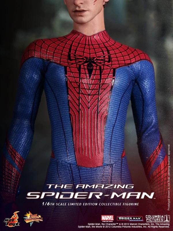 Hot Toys Reveals Its 'The Amazing SpiderMan' 1/6 Scale Figure