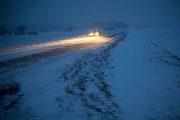 Weather Tonight & Tomorrow